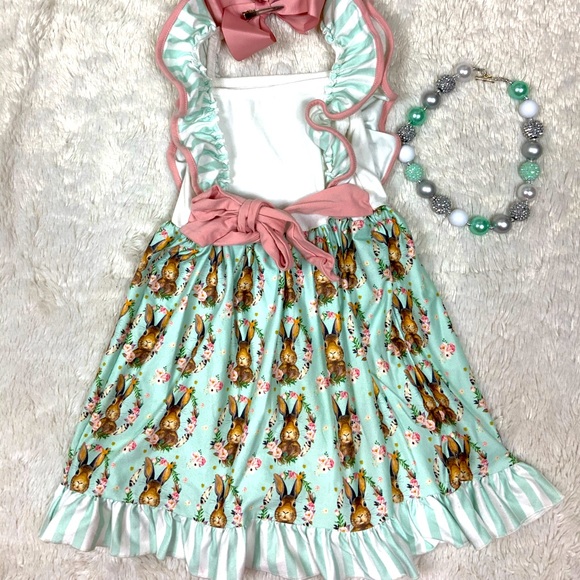 Easter dress with necklace and bow - Picture 7 of 9